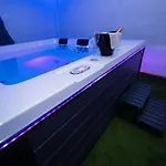 Вилла Gianto Pool &