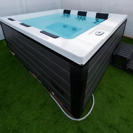 Gianto Pool & * Polignano a Mare